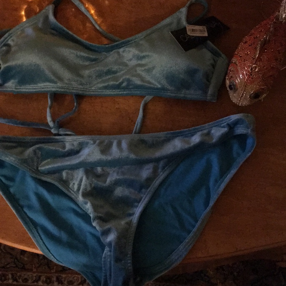Blue velvet bikini!